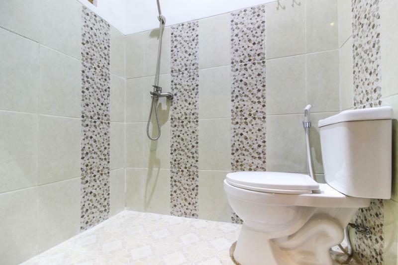 מלון Reddoorz Near Rs Sarjito יוגיאקרטה מראה חיצוני תמונה